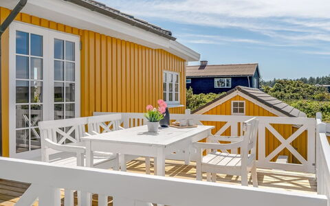 Åsta - 200M from the Sea: Meubles, Bois, Design Intérieur, Sol, Sol, Chaise, Pièce, Plafond, Salon, Appartement