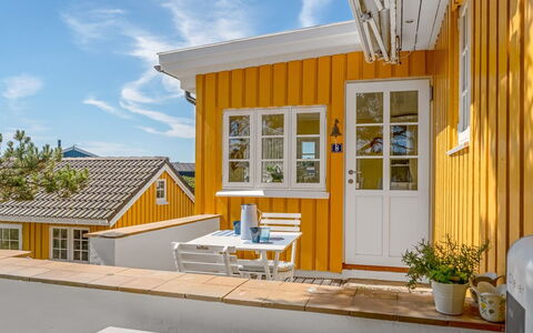Åsta - 200M from the Sea: Meubles, Bois, Design Intérieur, Sol, Sol, Chaise, Pièce, Plafond, Salon, Appartement