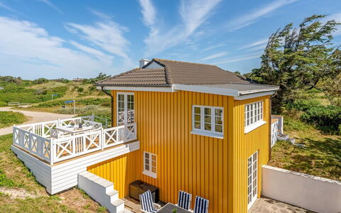 Åsta - 200M from the Sea: Meubles, Bois, Design Intérieur, Sol, Sol, Chaise, Pièce, Plafond, Salon, Appartement