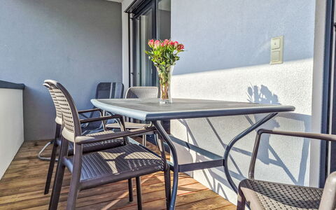 Glück auf: Meubles, Mobilier De Jardin, Chaise, Tableau De Plein Air, Balcon, Table Cuisine Et Salle A Manger, Dur, Plate-Forme, Patio
