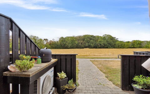 Ruse - 6Km from the Sea: Lot Terre, Porche, Plate-Forme, Mobilier De Jardin, Dur, Clôture, Jardin, Arrière-Cour, Pelouse, Cour