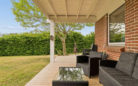 Cyrill - 2Km from the Sea: Meubles, Bois, Design Intérieur, Sol, Sol, Chaise, Pièce, Plafond, Salon, Appartement