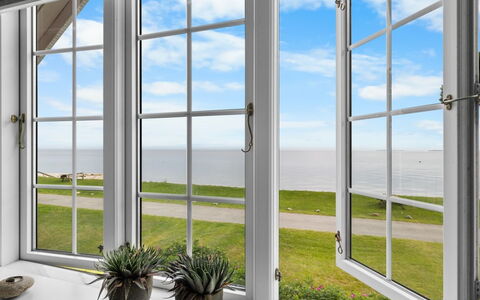 Sila - 25M from the Sea: Bleu, Chalet, Maison, Domicile, Ferme, Biens, Siding