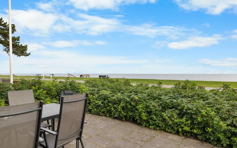 Sila - 25M from the Sea: Bleu, Chalet, Maison, Domicile, Ferme, Biens, Siding