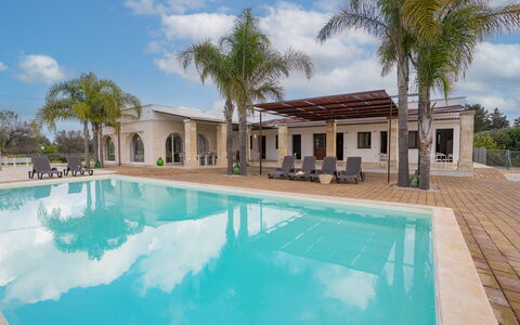 Apulia Retreat: Piscine, Recours, Composite, Biens, Eco Hôtel, Hacienda, Thermes, Ombre, Villa