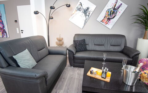 Seeperle: Meubles, Sol, Sol, Design Intérieur, Canapé, Pièce, Parquet, Salon, Confort