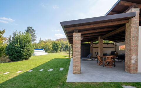 Cuadrat: Ombre, Structure En Plein Air, Jardin, Pelouse, Arrière-Cour, Béton, Colonne, Biens, Brique, Aménagement Paysager