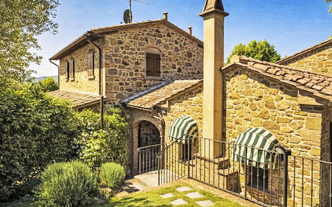 Il Cottage Roccaio: Maison, Chalet, Domicile, Porte, Biens, Brique, Jardin, Mur De Pierre, Brickwork, Ferme