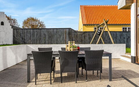 Talida - 500M from the Sea: Meubles, Bois, Design Intérieur, Sol, Sol, Chaise, Pièce, Plafond, Salon, Appartement