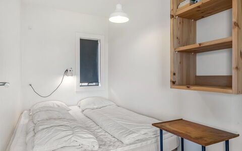 Sointu - 300M from the Sea: Mur, Chambre, Lit, Bois, Design Intérieur, Plafond, Sol, Sol, Drap De Lit, Literie