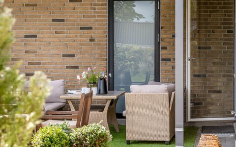 Angret - 200M from the Sea: Meubles, Bois, Design Intérieur, Sol, Sol, Chaise, Pièce, Plafond, Salon, Appartement