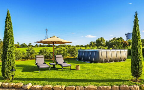 Il Tiglioré: Herbe, Jardin, Ombre, Pelouse, Aménagement Paysager, Loisir, Mobilier De Jardin, Cour, Gazon Artificiel, Parc