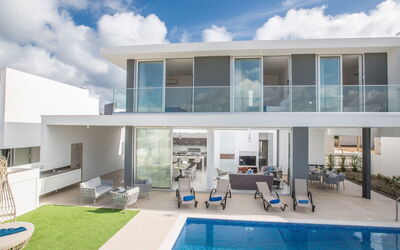 3 Schlafzimmer Villa Ol26 mit Pool in Protaras