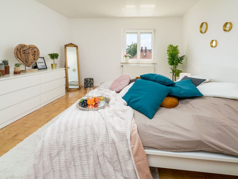 1Og Mitte Helle 70M 2 Zimmer Wohnung Nähe Salzburg
