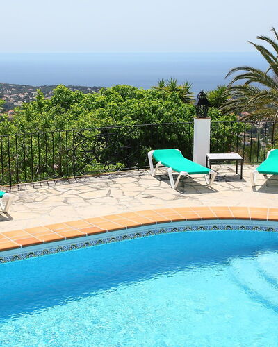Baile del Sol: Piscine, Propriété, Vacances, Recours, Balancelle, Loisir, Immobilier, Villa, Maison, Mobilier De Jardin