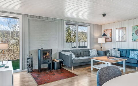 Galmand - 75M to the Fjord: Bois, Meubles, Design Intérieur, Plafond, Sol, Domicile, Sol, Pièce, Salon, Dur