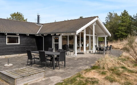 Botwith - 2.8Km from the Sea: Meubles, Bois, Design Intérieur, Sol, Sol, Chaise, Pièce, Plafond, Salon, Appartement
