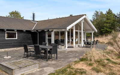 Botwith - 2.8Km from the Sea