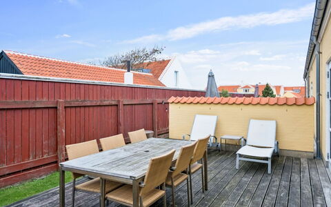 Annrike - 900M from the Sea: Meubles, Bois, Design Intérieur, Sol, Sol, Chaise, Pièce, Plafond, Salon, Appartement