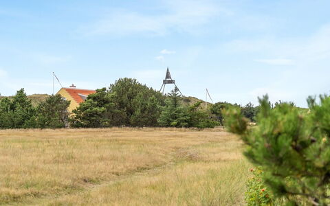 Annrike - 900M from the Sea: Meubles, Bois, Design Intérieur, Sol, Sol, Chaise, Pièce, Plafond, Salon, Appartement