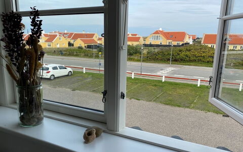 Annrike - 900M from the Sea: Meubles, Bois, Design Intérieur, Sol, Sol, Chaise, Pièce, Plafond, Salon, Appartement