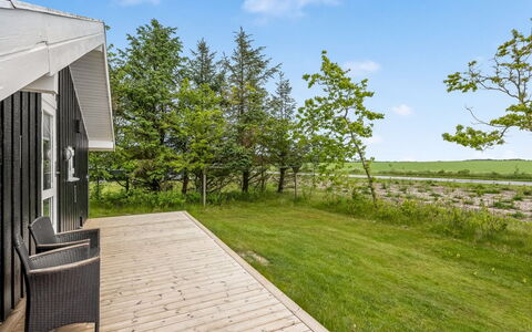 Josef - 1.2Km from the Sea: Meubles, Bois, Design Intérieur, Sol, Sol, Chaise, Pièce, Plafond, Salon, Appartement
