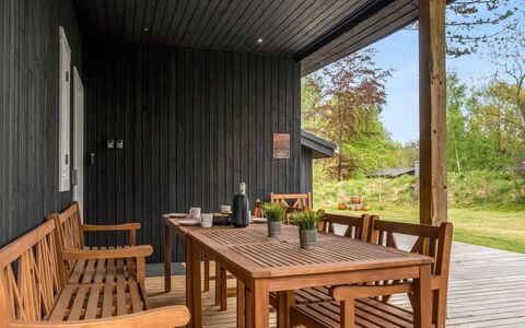 Felippa - from the Sea: Herbe, Bois, Zone Rurale, Arbuste, Chalet, Toit, Plaine, Lot Terre, Domicile, Couverture De Sol