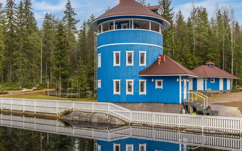 Villa Muu: Bateau, Bleu, Navire, Bateaux Et Nautique - Materiel Et Fournitures, Port, Voie Navigable, Port, Marina, Architecture Navale, Canal