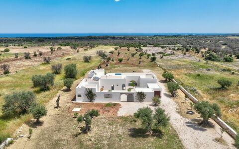 Terracorte Villa: Paysage, Architecture, Lot Terre, Plaine, Domicile, Biens, Aménagement Paysager, Village, Hacienda, Ferme
