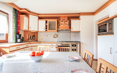 Schlitters: Bois, Design Intérieur, Sol, Plafond, Domicile, Sol, Cuisine, Cabinetry, Meubles, Pièce