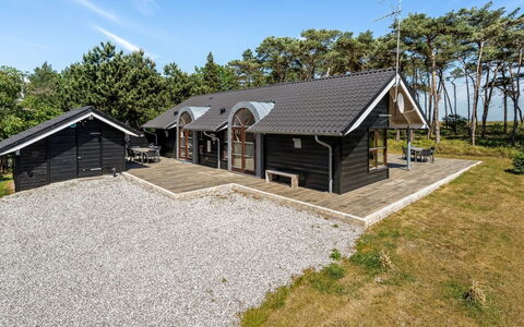 Groa - 50M from the Sea: Toit, Lot Terre, Chalet, Domicile, Zone Rurale, Cabanon, Siding, Batiments Jardin, Cabane En Rondins, Cabane
