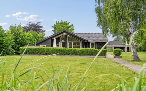 Galatia - 1.4Km from the Sea: Domicile, Toit, Biens, Chalet, Couverture De Sol, Jardin, Ferme, Pelouse, Aménagement Paysager, Siding