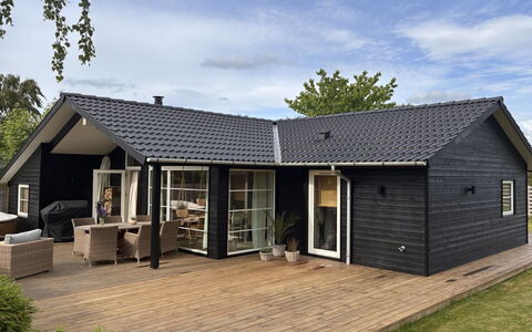 Galatia - 1.4Km from the Sea: Plafond, Sol, Design Intérieur, Sol, Composite, Meubles, Recours, Hôtel, Conception, Daylighting
