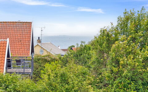 Siegfried - 100M from the Sea: Herbe, Prairie, Lot Terre, Chalet, Zone Rurale, Prairie, Batiments Jardin, Jardin, Cabanon