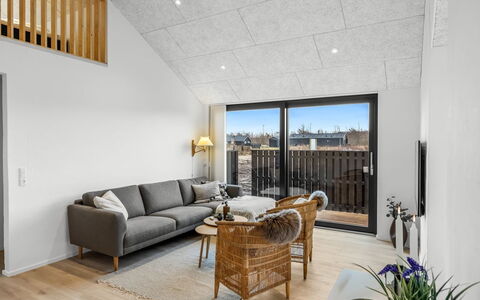 Damiana - 1.1Km from the Sea: Bois, Sol, Plafond, Sol, Appartement, Salon, Dur, Parquet, Chaise