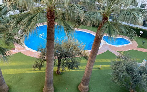 Royal Iii: Piscine, Recours, Hacienda, Eco Hôtel, Cour, Aménagement Paysager, Hôtel, Villa, Gazon Artificiel