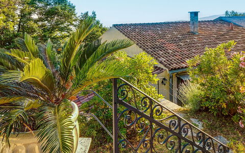 Villa Erta: Vert, Végétation, Jardin, Ombre, Aménagement Paysager, Eco Hôtel, Biens, Arrière-Cour, Hacienda