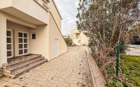 Zaton 210: Mur, Zone Résidentielle, Architecture, Domicile, Appartement, Composite, Allée, Béton, Banlieue, Balcon
