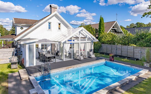 Skreanäs: Piscine, Maison, Domicile, Biens, Loisir, Recours, Ombre, Eco Hôtel, Conception, Caractéristique De L'Eau