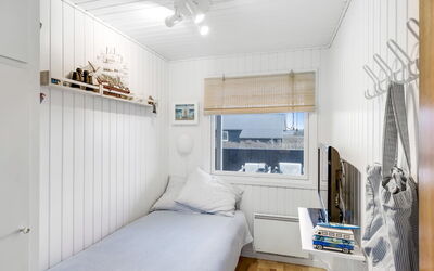 Alvia - 250M from the Sea