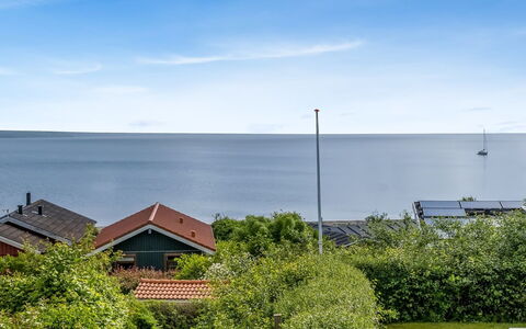 Tofan - 75M from the Sea: Bleu, Chalet, Maison, Domicile, Ferme, Biens, Siding