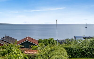 Tofan - 75M from the Sea