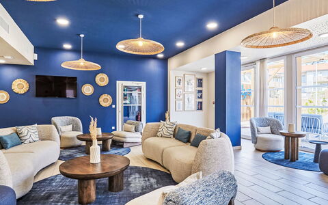 Mimizan 620: Meubles, Design Intérieur, Sol, Plafond, Sol, Domicile, Éclairage, Salon, Luminaire, Canapé