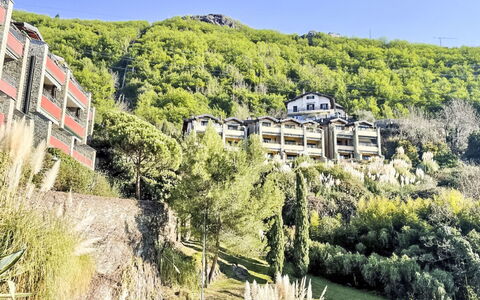 Lake View Penthouse: Design Urbain, Recours, Hacienda, Manoir, Hôtel, Villa, Piscine, Ville Resort