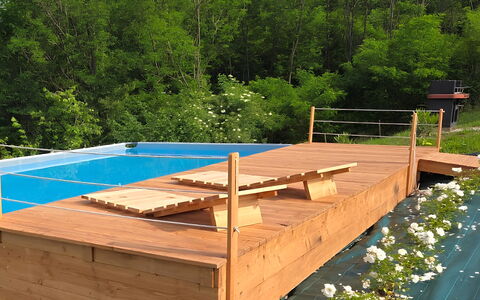 Villa Dolce Bosco with Pool, Valdobbiadene: Bois, Dur, Planche, Tache De Bois, Plate-Forme, Piscine, Parquet, Contre-Plaqué, Lumber
