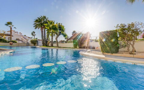 Los Dolses: Piscine, Loisir, Recours, Vacances, Hôtel, Ville Resort, Eco Hôtel, Caractéristique De L'Eau