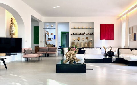 Portofino: Meubles, Design Intérieur, Sol, Sol, Mur, Plafond, Éclairage, Pièce, Domicile, Salon