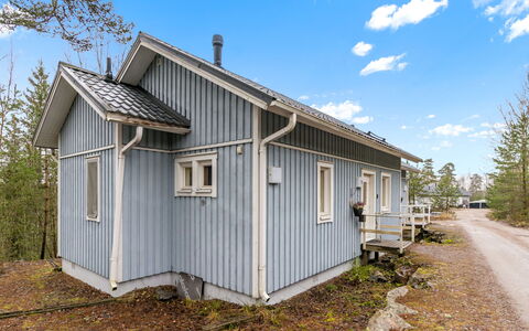 Korpilammenhuvilat 7B: Bois, L'Hiver, Neige, Domicile, Chalet, Gelé, Siding, Cabane En Rondins, La Glace