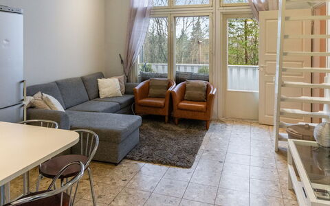 Korpilammenhuvilat 7A: Meubles, Sol, Design Intérieur, Sol, Bois, Canapé, Salon, Appartement, Plafond, Pièce