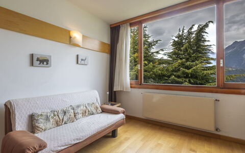 Nevada View: Design Intérieur, Bois, Pièce, Meubles, Plafond, Sol, Sol, Appartement, Tache De Bois, Dur